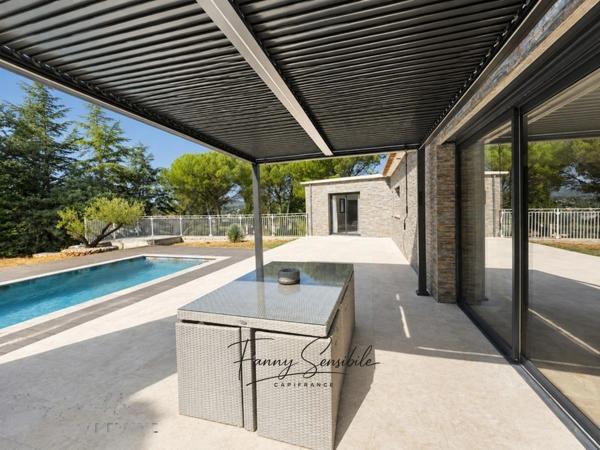 MAISON CONTEMPORAINE 140 M² – 4 CHAMBRES – PISCINE – TERRAIN 2 000 M² – GRAND GARAGE