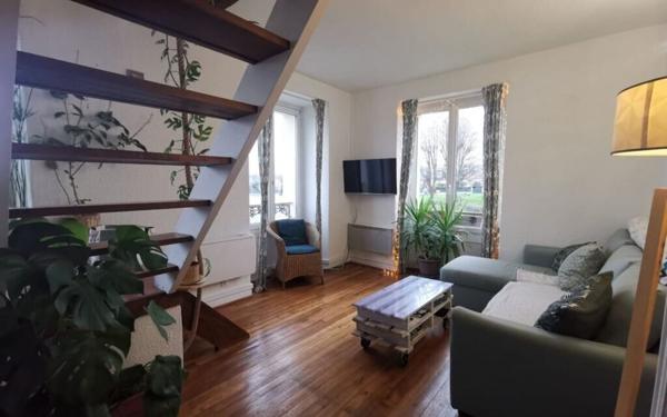 Appartement à louer    1 pièce •  Lagny-sur-Marne