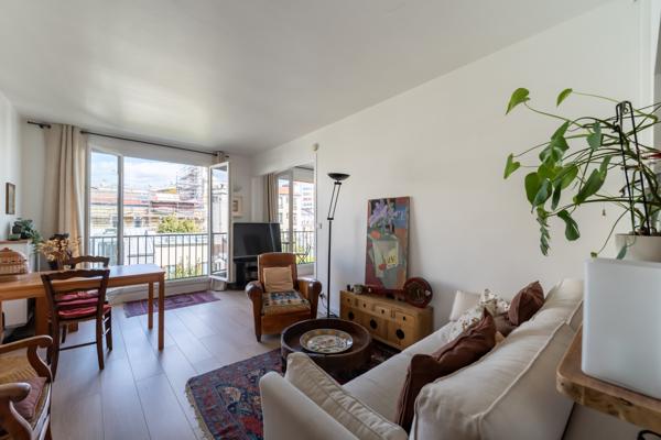 Appartement
         3 pièces
        - 69 m² Exclusivité 667 000 € *