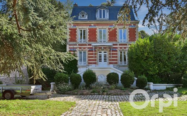 Maison à vendre    7 pièces •  Chaumont-en-Vexin