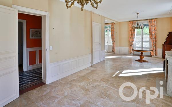 Maison à vendre    7 pièces •  Chaumont-en-Vexin