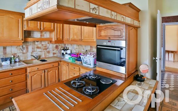 Maison à vendre    7 pièces •  Chaumont-en-Vexin