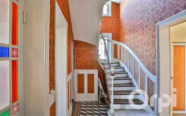 Maison à vendre    7 pièces •  Chaumont-en-Vexin