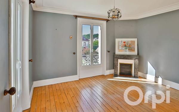 Maison à vendre    7 pièces •  Chaumont-en-Vexin