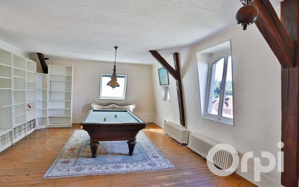 Maison à vendre    7 pièces •  Chaumont-en-Vexin