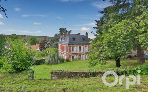 Maison à vendre    7 pièces •  Chaumont-en-Vexin
