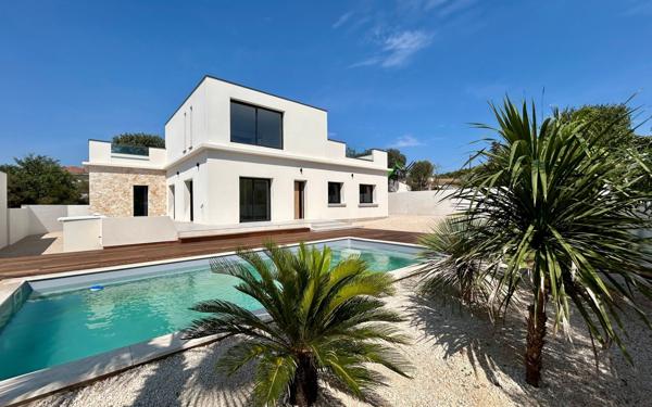 Maison à vendre    5 pièces • 175 m2 Balaruc-les-Bains