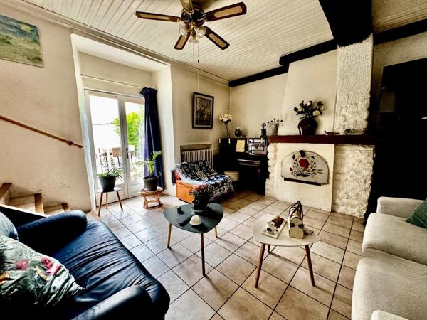 Maison avec une cour 110 m², 5 chambres