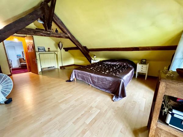 Maison avec une cour 110 m², 5 chambres