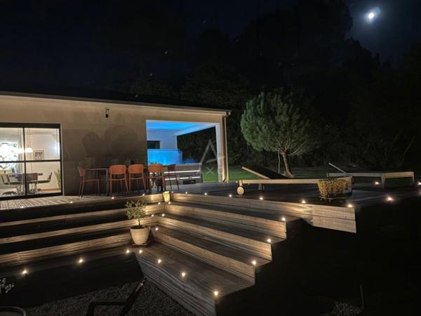 Maison comtemporaine dans un cadre idyllique, calme et verdoyant