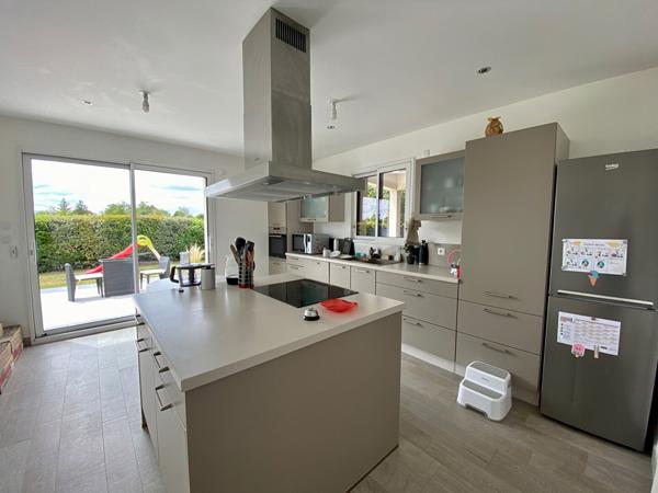 Maison Saint Denis Sur Loire 5 pièces 137 m2