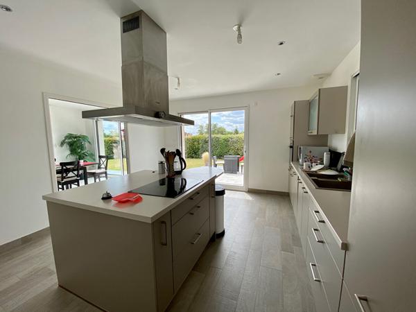 Maison Saint Denis Sur Loire 5 pièces 137 m2