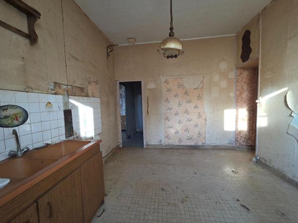 Maison à SAINT-JEAN-D'ANGELY, 17400 - 3 pièces 89m²