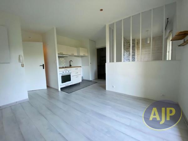 Location appartement Salles : 600 € - AJP Immobilier Audenge