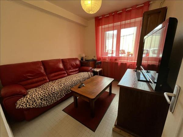 Immeuble à vendre |  Vierzon |  222 m²