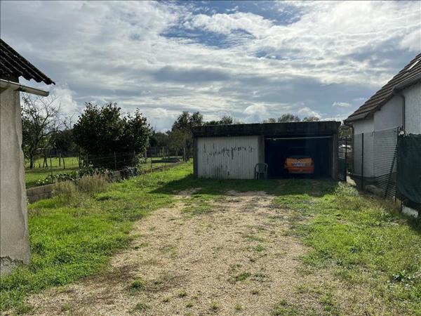 Immeuble à vendre |  Vierzon |  222 m²
