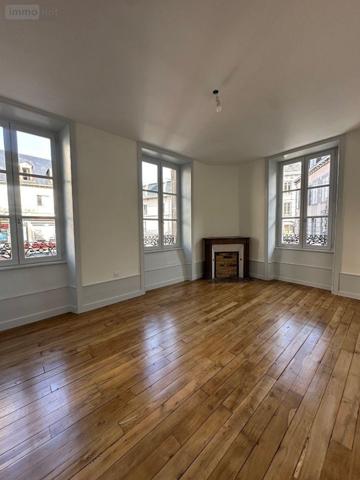 Appartement neuf à louer à Ussel en Corrèze (19200), ref : UL 161