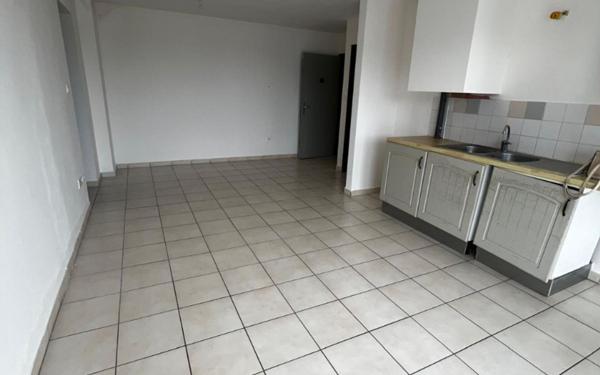 Appartement à vendre    3 pièces •  Sinnamary