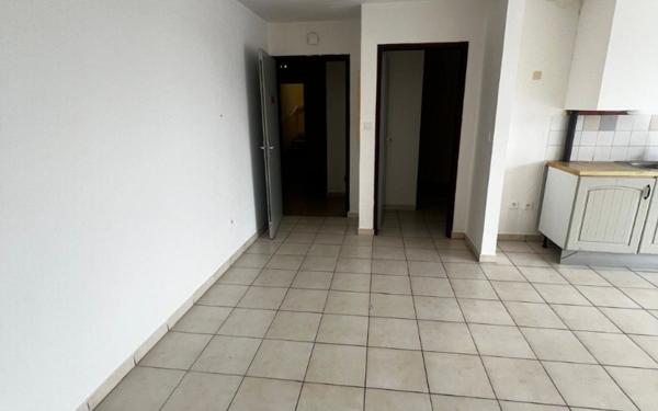 Appartement à vendre    3 pièces •  Sinnamary