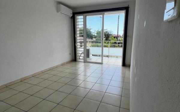 Appartement à vendre    3 pièces •  Sinnamary