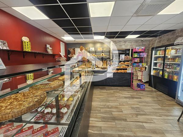 Local commercial 283.83 m2