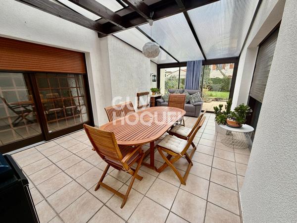 GERZAT - MAISON PLAIN PIED 109 M², T5, DOUBLE GARAGE ET JARDIN