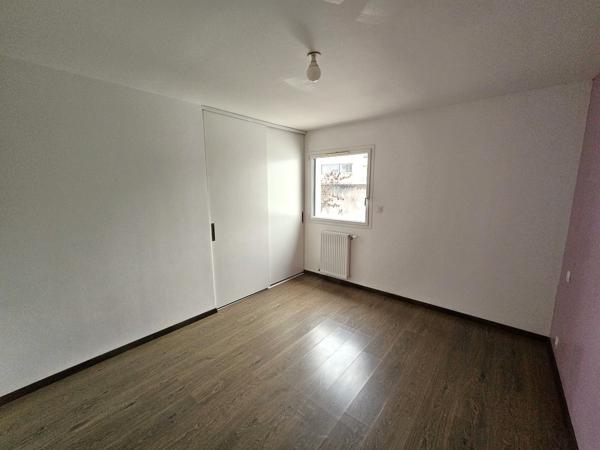 BORDEAUX BARRIÈRE JUDAÏQUE : APPARTEMENT T3 AVEC PARKINGS