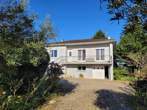 Maison au calme sur les hauteurs – Environnement exceptionnel- SAINTE-BAZEILLE-4 CHAMBRES
