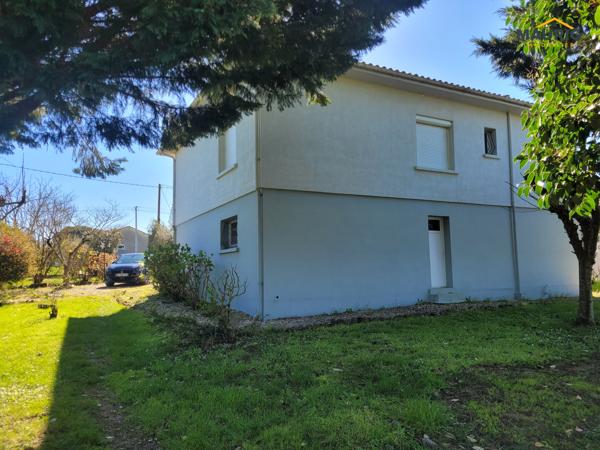 Maison au calme sur les hauteurs – Environnement exceptionnel- SAINTE-BAZEILLE-4 CHAMBRES