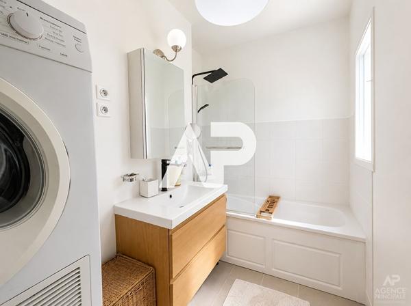 Appartement Rueil Malmaison 4 pièce(s) 107.87 m2 570 000 € **  - Référence  19872