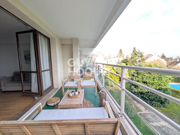 SAINT GERMAIN EN LAYE 2 PIECES 46m2