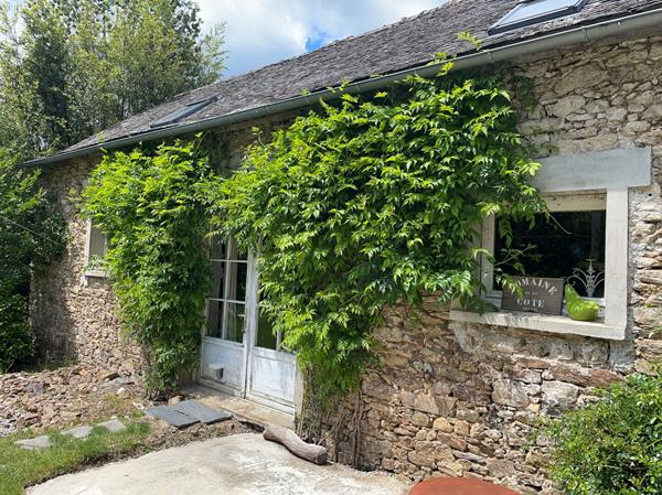 Maison de maître et sa dépendance Vigeois