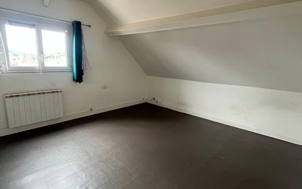 Appartement à louer    1 pièce •  Palaiseau