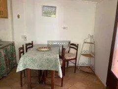 Vente                                                      Terrain
                        
                                         465 m2                     à Fréjus