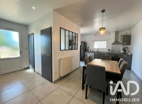 Maison à vendre 5 pièces 108 m² Unieux