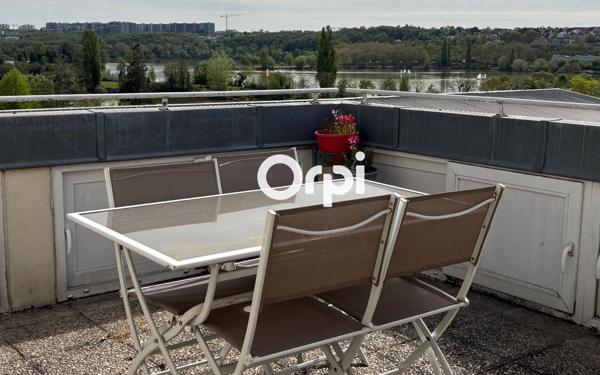 Appartement à vendre    4 pièces • 92 m2 Viry-Châtillon