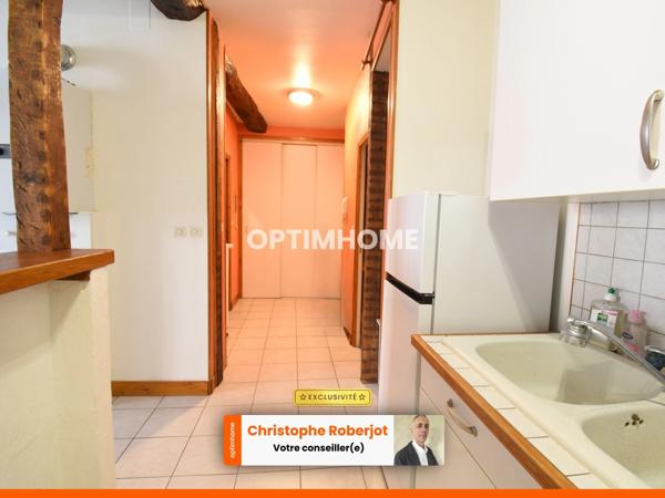 A vendre T2 libre en Septembre - petite copropriété