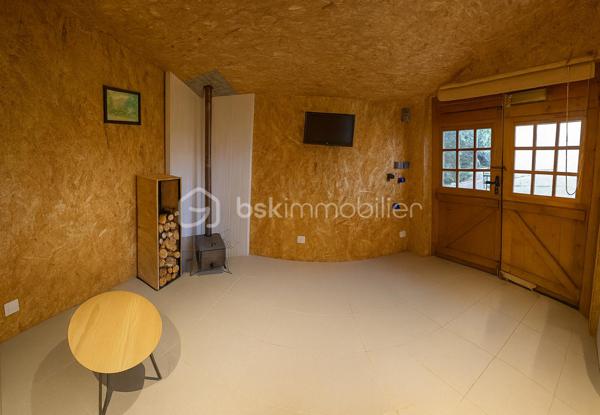 Terrain de loisirs de 10 885 m²