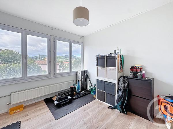 Appartement T4 à vendre  5 pièces - 94,42 m2 LE PUY EN VELAY - 43