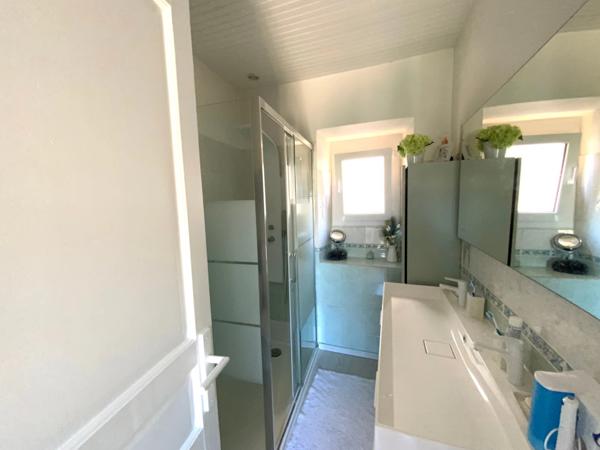 Maison à vendre 4 pièces haut de CAGNES SUR MER (06)