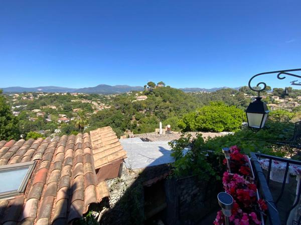 Maison à vendre 4 pièces haut de CAGNES SUR MER (06)