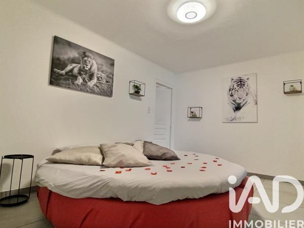 Maison à vendre 9 pièces 230 m² Carpentras