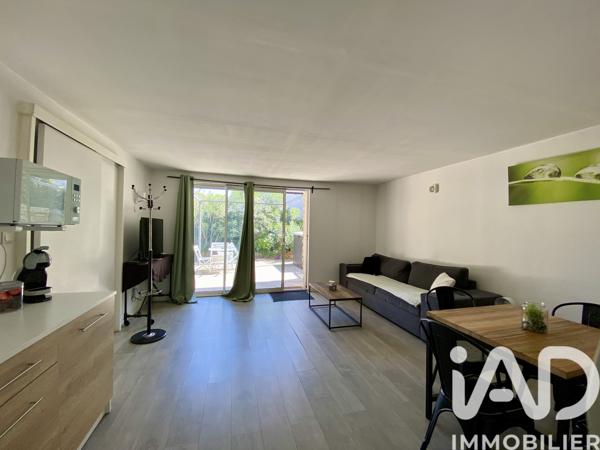 Maison à vendre 9 pièces 230 m² Carpentras