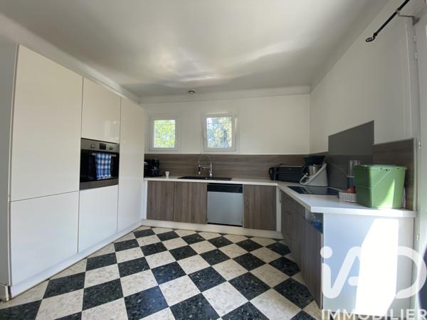 Maison à vendre 9 pièces 230 m² Carpentras