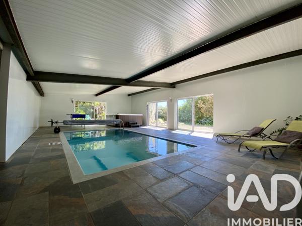 Maison à vendre 9 pièces 230 m² Carpentras