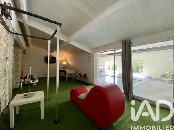 Maison à vendre 9 pièces 230 m² Carpentras