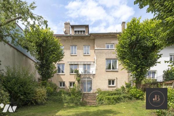 Maison de caractère 1930-11 pièces-325 m2-jardin plein SUD-garage