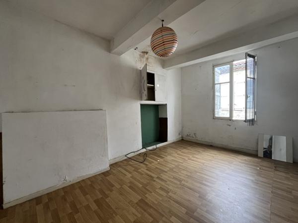 Maison à vendre 77 420 € Condom 4 p 210 m² DPE