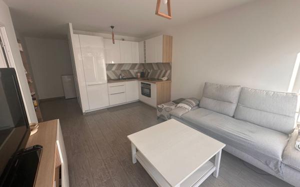 Appartement à vendre    2 pièces • 42 m2 Saint-Germain-lès-Arpajon