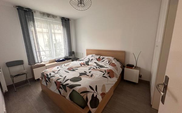 Appartement à vendre    2 pièces • 42 m2 Saint-Germain-lès-Arpajon